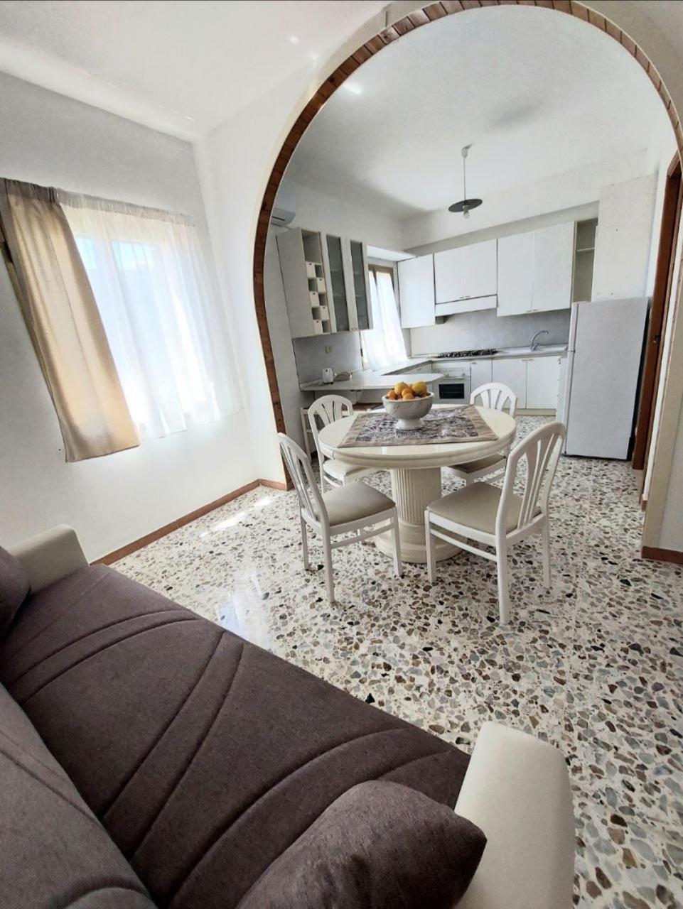 A Casa Dei Nonni Apartment Giardini Naxos Exterior photo