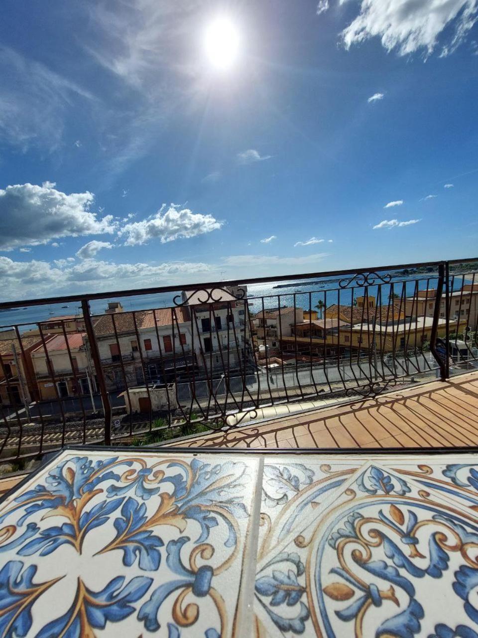 A Casa Dei Nonni Apartment Giardini Naxos Exterior photo