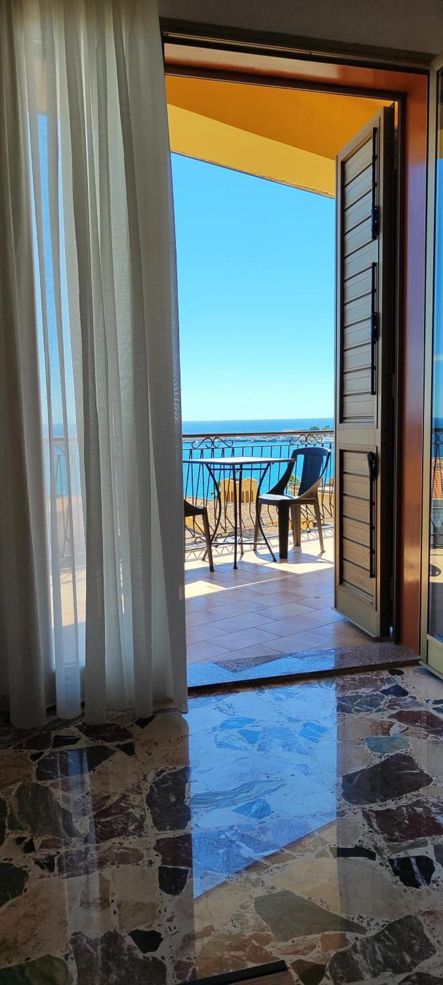 A Casa Dei Nonni Apartment Giardini Naxos Room photo